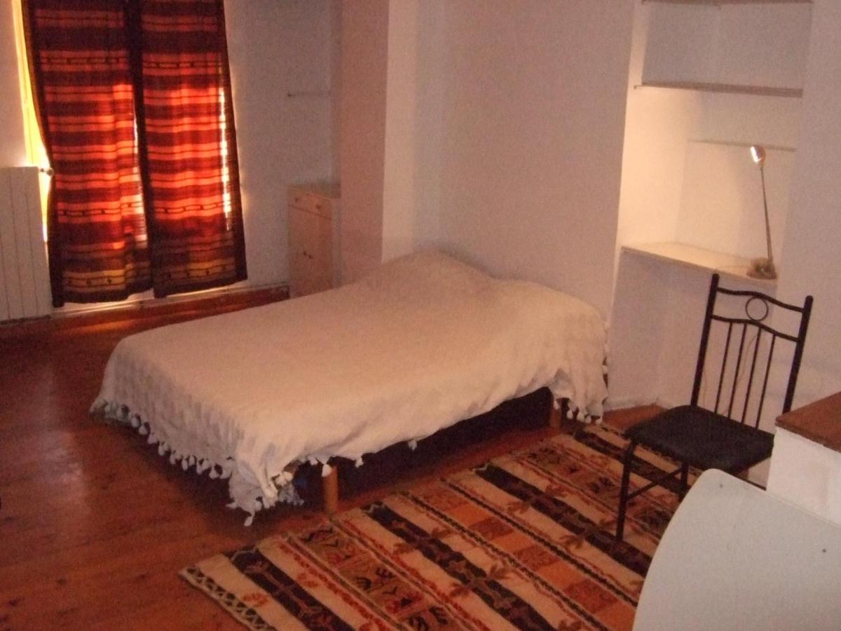 Une Maison Dans Le Village Ribiers Dış mekan fotoğraf